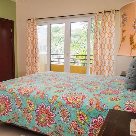 דירות Stanmore Grove Maribella@Crystal Cove Ocho Rios מראה חיצוני תמונה