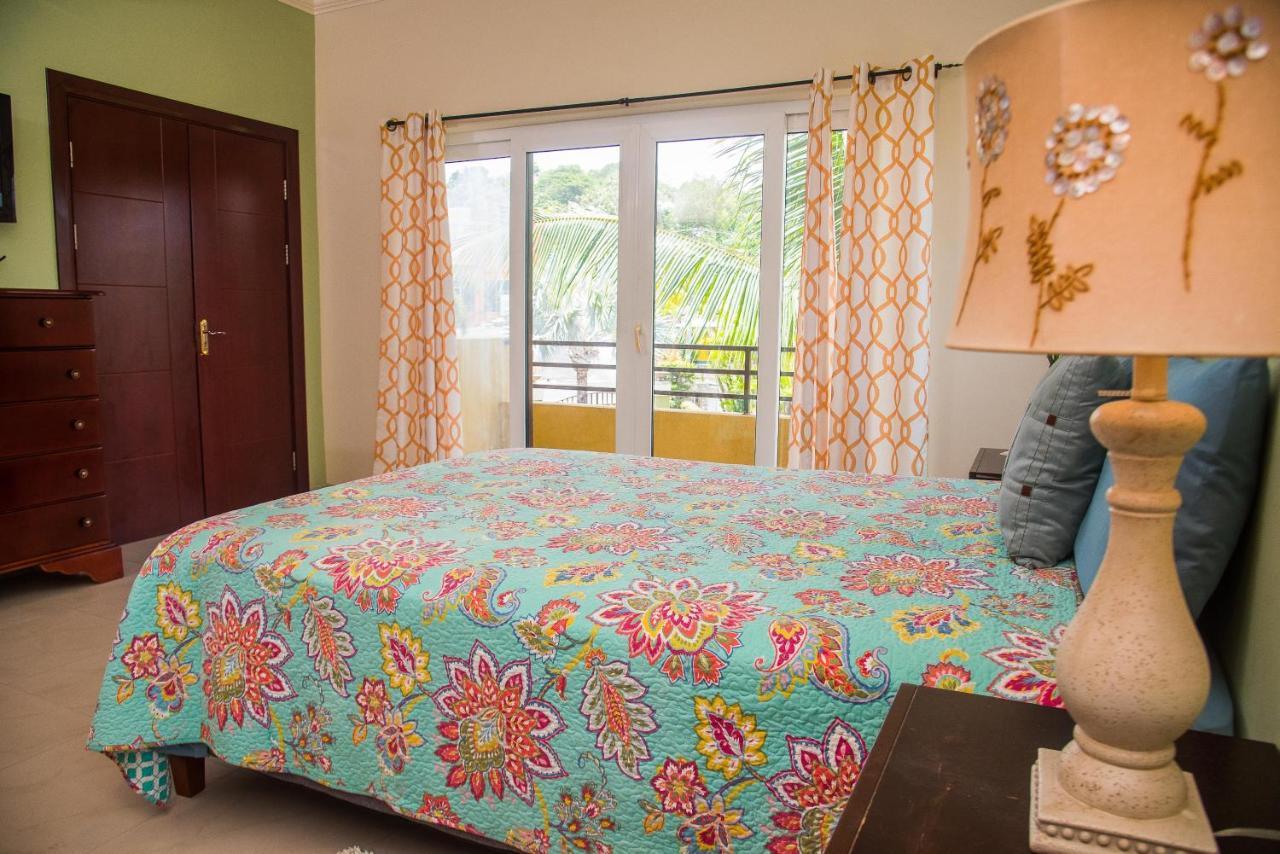 דירות Stanmore Grove Maribella@Crystal Cove Ocho Rios מראה חיצוני תמונה
