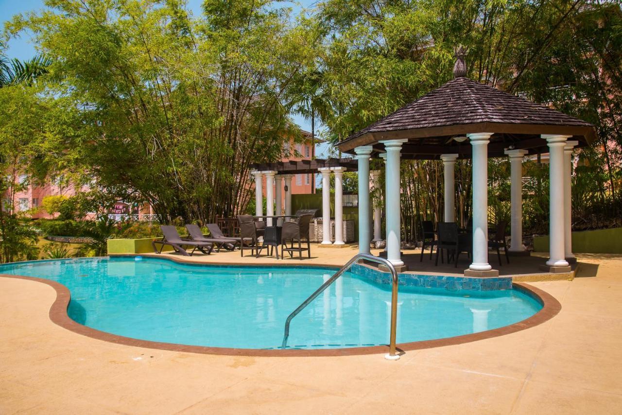 דירות Stanmore Grove Maribella@Crystal Cove Ocho Rios מראה חיצוני תמונה