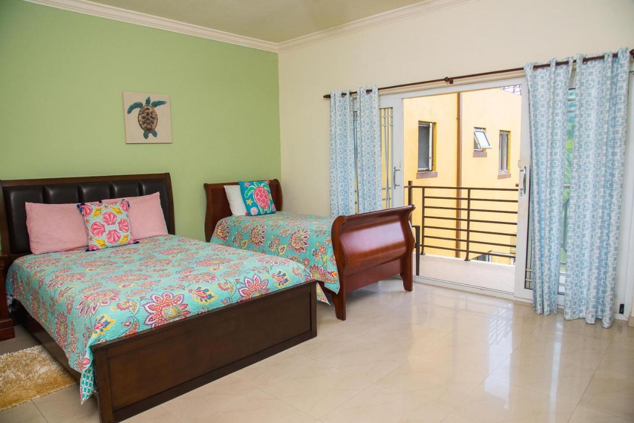 דירות Stanmore Grove Maribella@Crystal Cove Ocho Rios מראה חיצוני תמונה