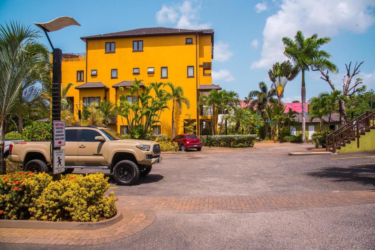 דירות Stanmore Grove Maribella@Crystal Cove Ocho Rios מראה חיצוני תמונה