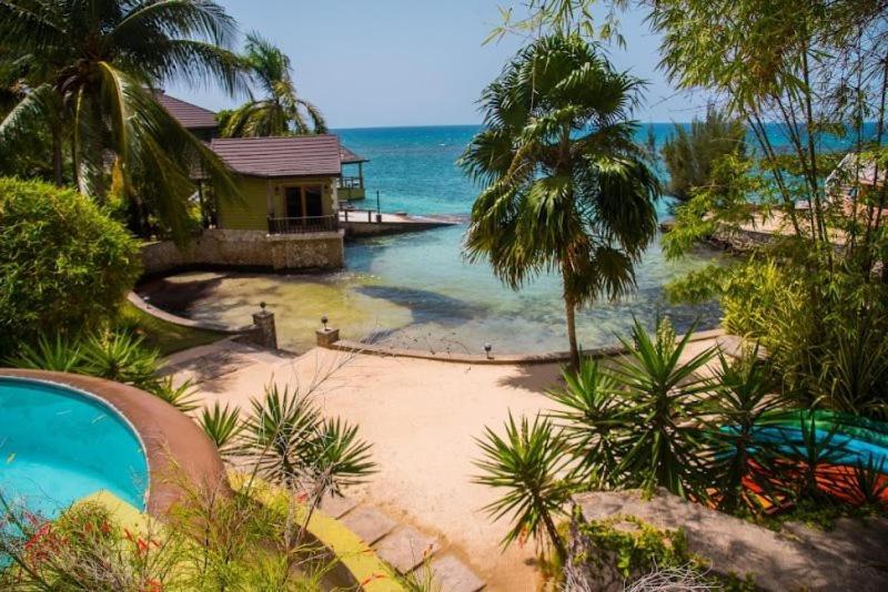 דירות Stanmore Grove Maribella@Crystal Cove Ocho Rios מראה חיצוני תמונה